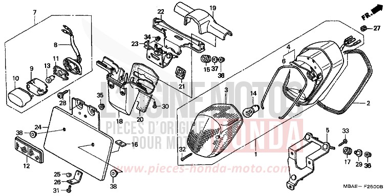 TAILLIGHT (VT750C/C2/NV750C2) for Shadow Aero REARL SEDONA RED (R223B) from 2001